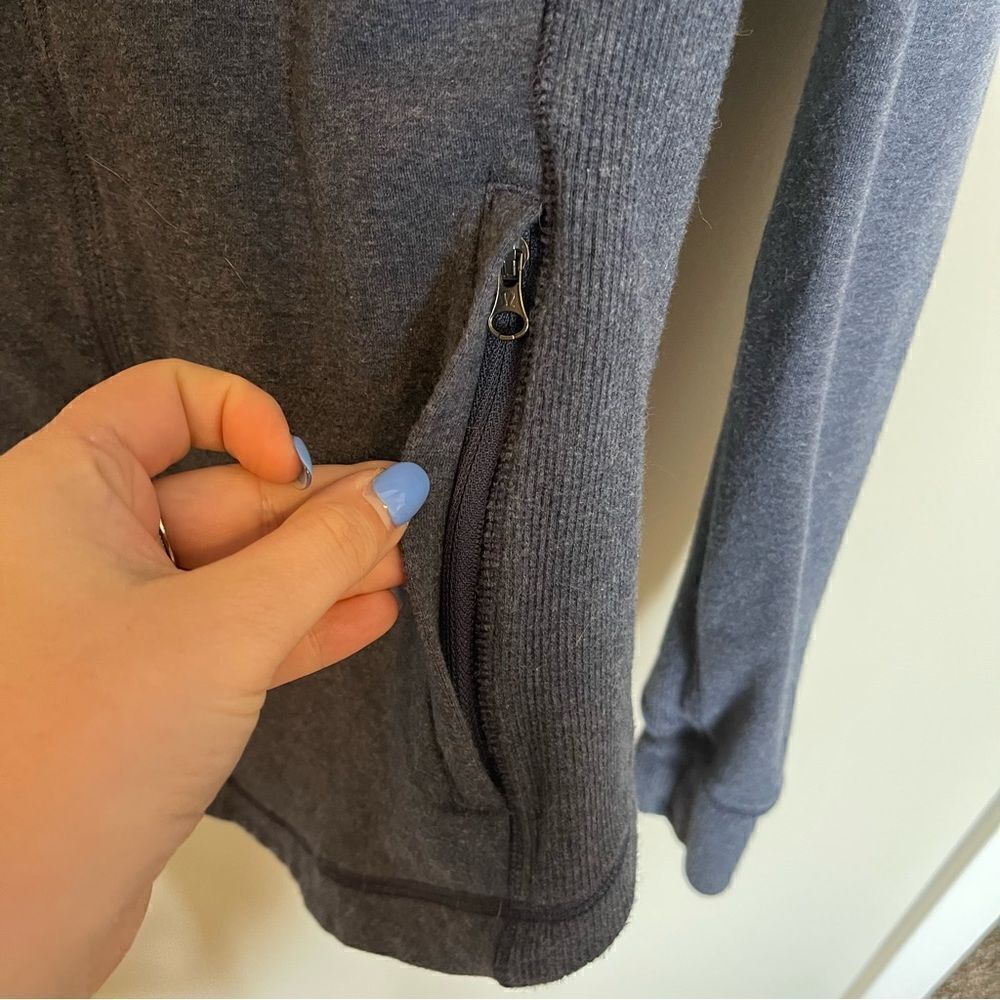 Lululemon Post Sweat Pullover - Picture 15 of 16